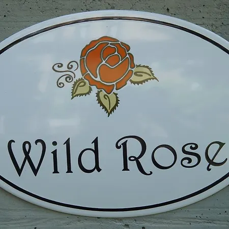 Wildrose Nocleg ze śniadaniem 4*