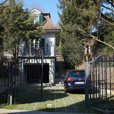 Couette-café Wildrose 4*